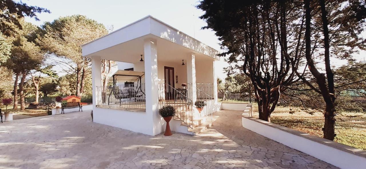 オストゥーニ Al Pineto San Matteoヴィラ エクステリア 写真