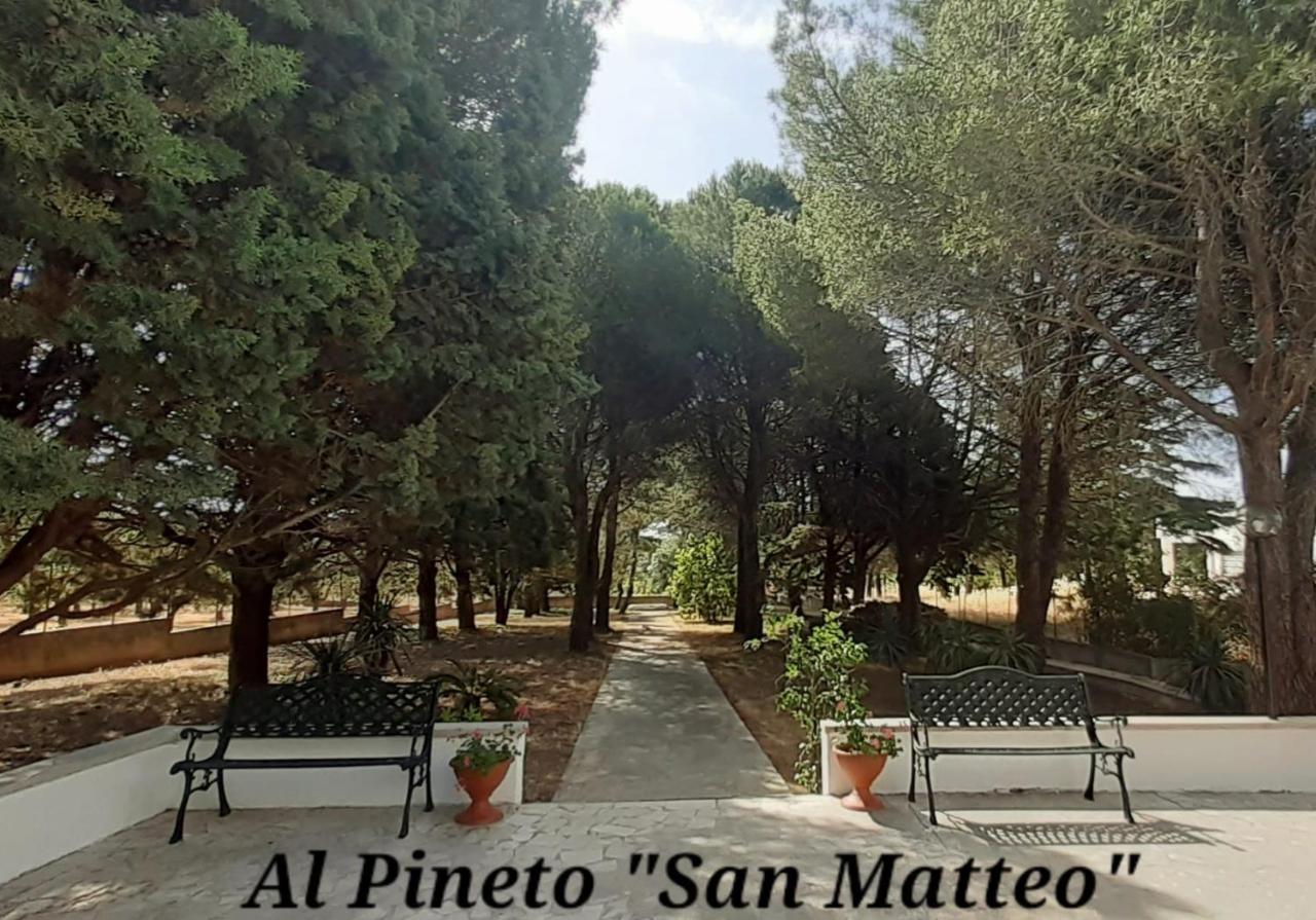 オストゥーニ Al Pineto San Matteoヴィラ エクステリア 写真
